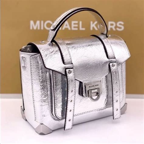 sac porté main michael kors|michael kors manhattan silver bag.